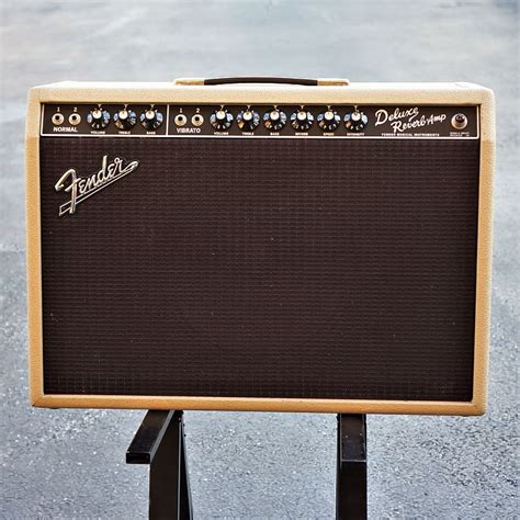 S Fender Deluxe Reverb White Blonde Oxblood Ltd Ed Reverb