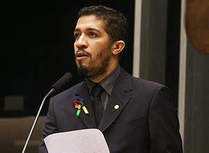 Primeiro Discurso Ex Bbb Defende Casamento Gay Blog Do Samuel Bastos