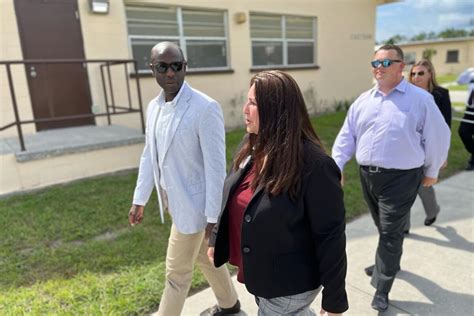 Whistleblowers Officers Having Sex With Inmates Extreme Heat Other Safety Concerns Plague