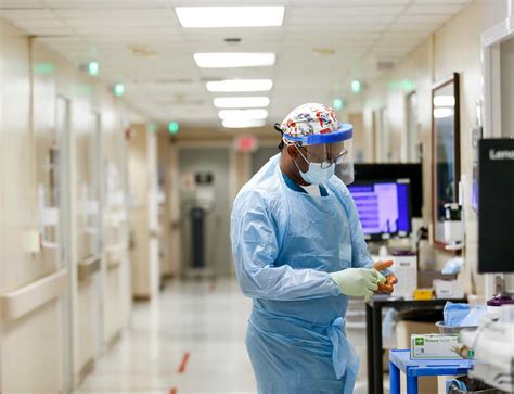 Udston hospital staff shortages are leading to longer wait times today 4