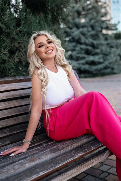 Charming Elena 36 Y O From Odessa With Blonde Hair ID 526102 LadaDate