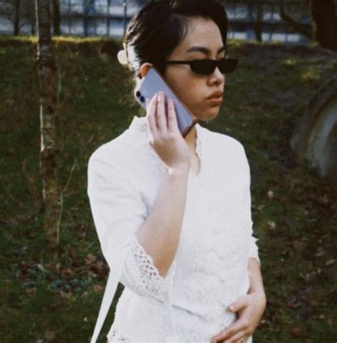 Hot Sexy Mella Carli Bikini Pics