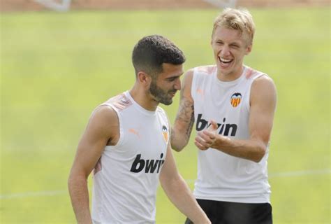 Entrenamiento Valencia Cf Marcelino Esconde Sus T Cticas