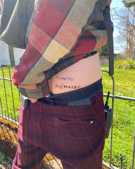 Margaret Qualley Ass DrunkenStepFather