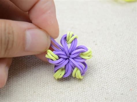 39 Rubber Band Crafts for Kids