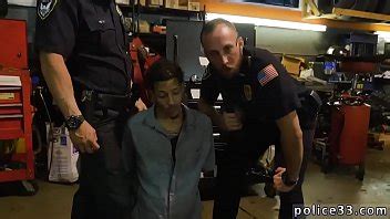 Hombres Gays Teniendo Sexo Con Porno Primera Vez Follados Por La Polic A Xvideos