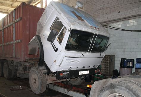 Как поднять кабину камаза: Подъем и опускание кабины автомобилей Камаз