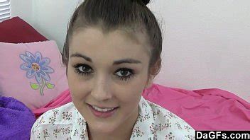 Dagfs Skinny Slut Playing With Herself On The Bed Xvideos