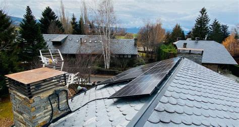 Installation de panneaux solaires pompe à chaleur 12 22 O2 TOIT