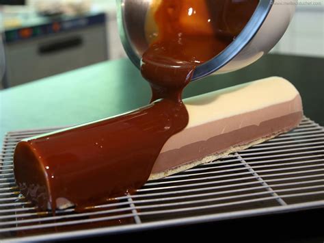 Glaçage brillant au caramel Recette de cuisine illustrée Meilleur