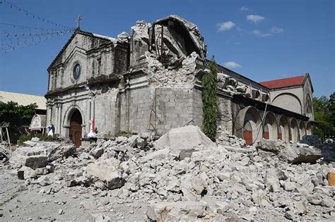 Powerful Zambales Quake Death Toll Rises Hunt For Survivors Continues