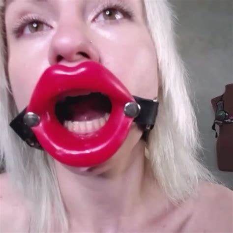 Big Lips Mouth Gag Blonde Deephtroating Dildo Free Porn A XHamster