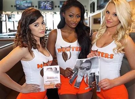 Hooter S Nudes TrueFMK NUDE PICS ORG