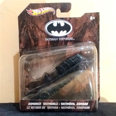 Jual Hot Wheels Batman Armored Batmobile Batman Returns Hotwheels Kota Yogyakarta