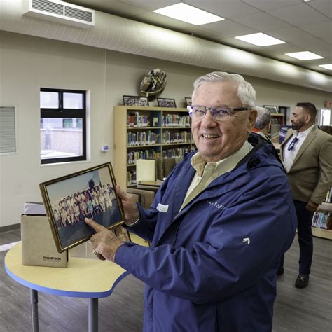 A new high school will soon be built in the heart of lamont 8
