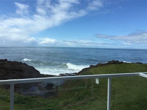 12 Best Airbnb Vacation Rentals In Depoe Bay, Oregon - Updated 2024 ...