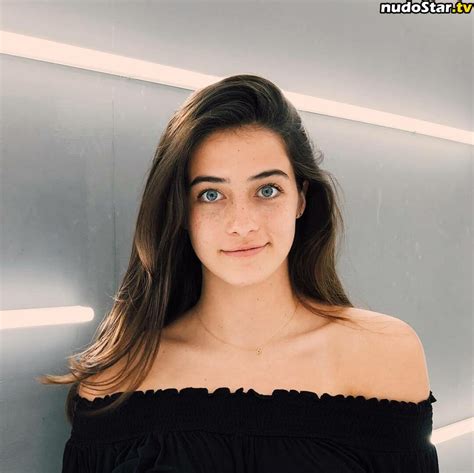 What S The Name Of This Girl With A Blue Bikini Peyton Brown Namethatporn