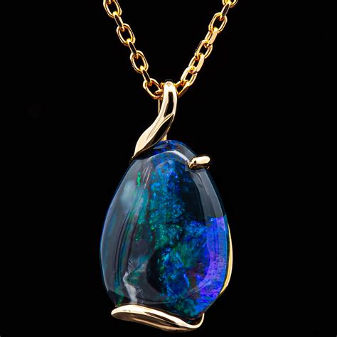 Hali | Australian Black Opal Necklace - World Treasure Designs