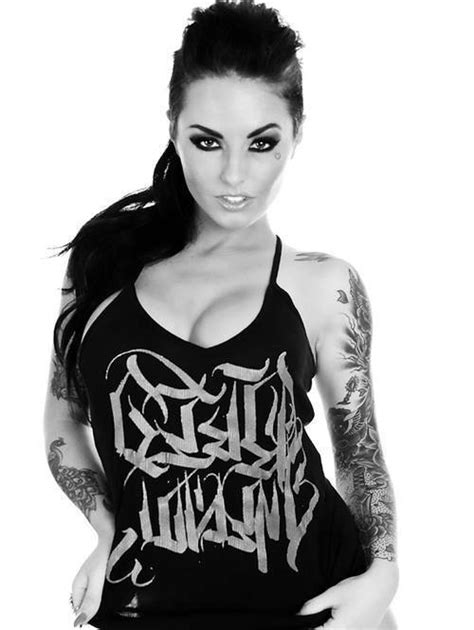 Naked Кристи Мак Added 07 19 2016 by leanimal