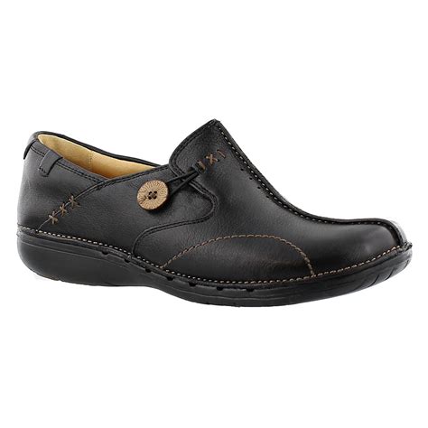 Clarks Women S Un Loop Black Leather Comfort