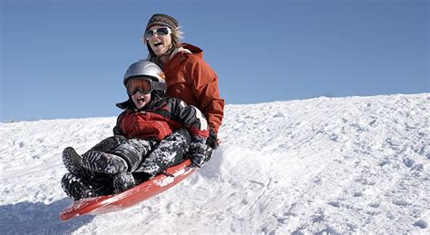 10 sledding safety tips | Norton Children's Louisville, Ky.