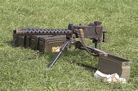 machine guns  world war   premier world war ii web site