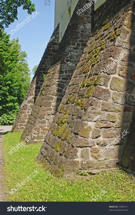 Stone Buttress Wall Stock Photo 31861511 - Shutterstock