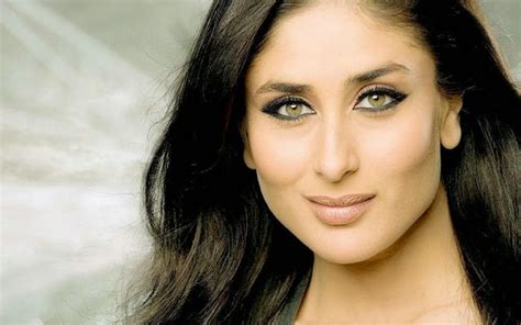 Kareena Kapoor Wallpapers Images Photos Pictures Backgrounds