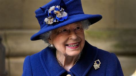 The Queen - Hunter Games Magazine