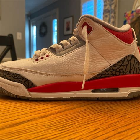 Jordan Shoes Jordan 3 Retro Cardinal Reds Size 6 Boys Poshmark