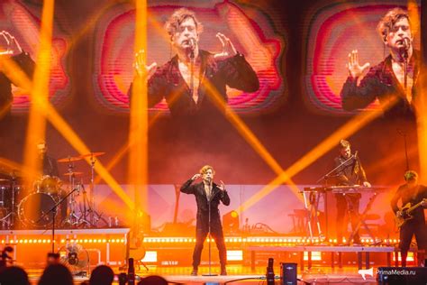 В гостиной у Диоры.: Би-2. Фотки из Находки.