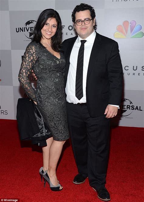 A Glimpse Into The Life Of Josh Gad And His Beloved Wife