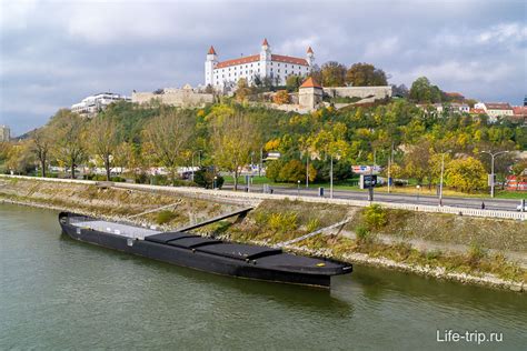 Братиславский град, достопримечательсть Братиславы и Словакии