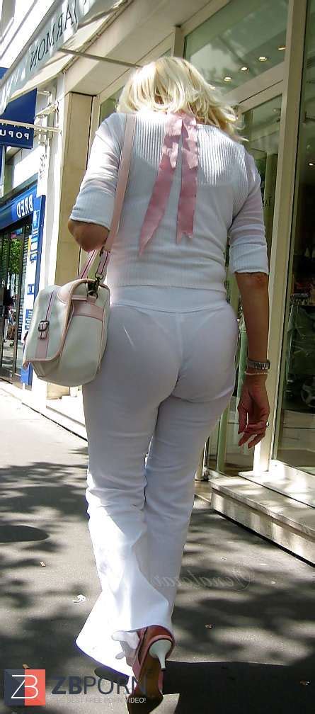 Madurita Culona Transparentando Tanga ZB Porn