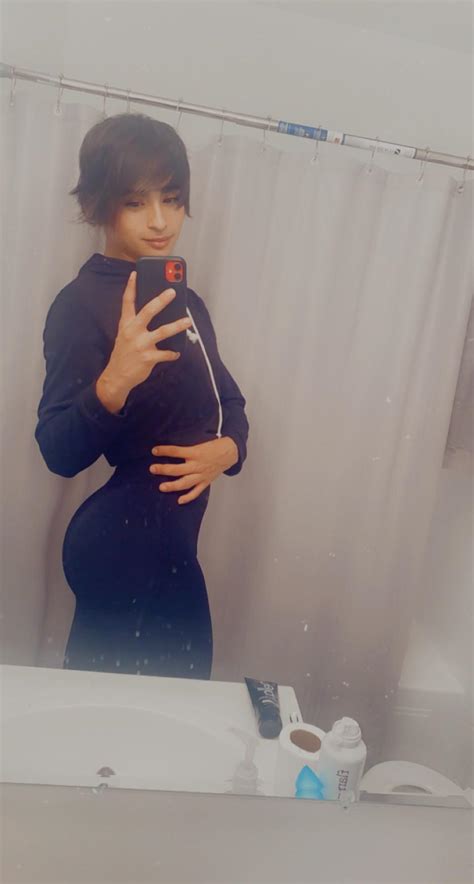 Femboythickpeach Lunamidnight Nude Onlyfans Leaks Photos Thefappening