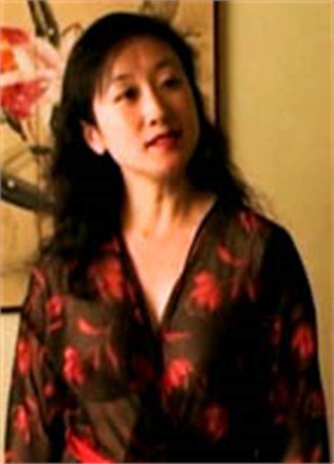 Голая Ребекка Лорд в I Am a Sex Addict