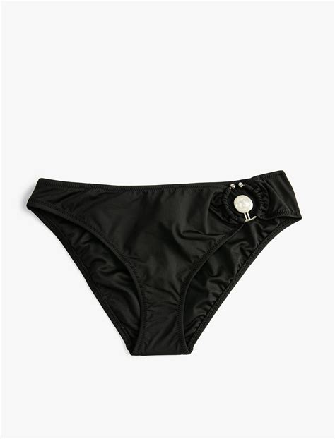 Siyah Kadın Bikini Altı Normal Bel Metal Aksesuar Detaylı 3SAK00162BM Koton