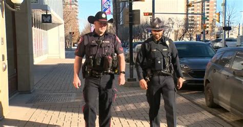 Alberta Sheriffs To Join Calgary Police In Downtown Patrols For 3 Month