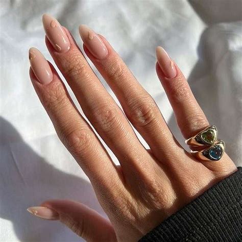 Gorgeous Nude Nail Design Ideas