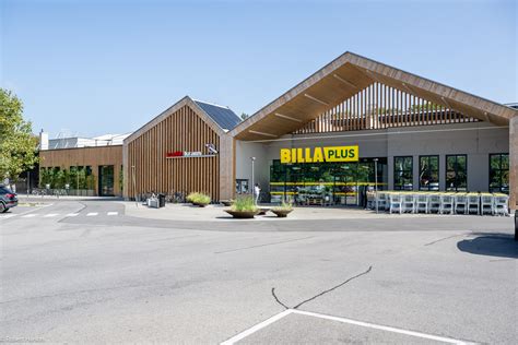 BILLA Familie feiert 70. Gründungstag in Österreich | REWE Group in