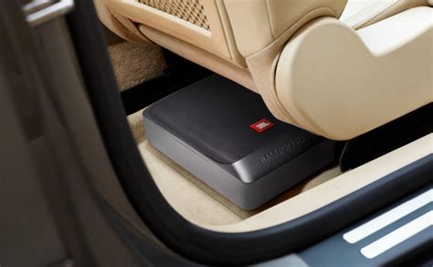 JBL BassPro Nano | Сверхкомпактный активный сабвуфер для установки под ...