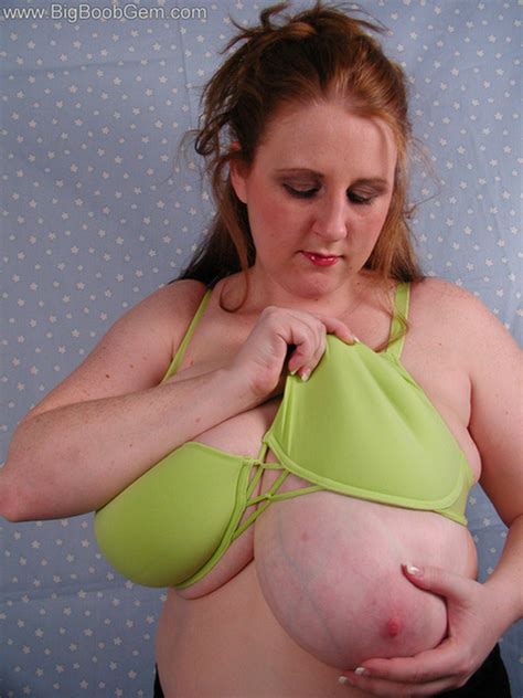 Bra Too Small For Tits FreeOnes Forum