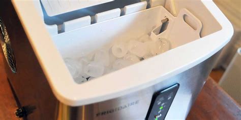 frigidaire ice maker how to add water