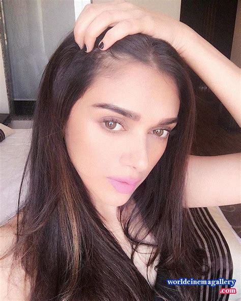 Aditi Rao Hydari Hot Bikini Stills