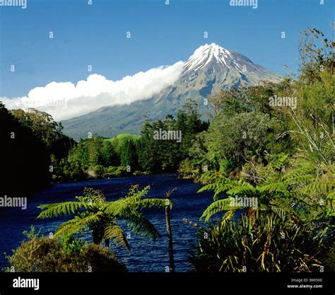 geography / travel, New Zealand, Mount Egmont, (volcano Taranaki ...