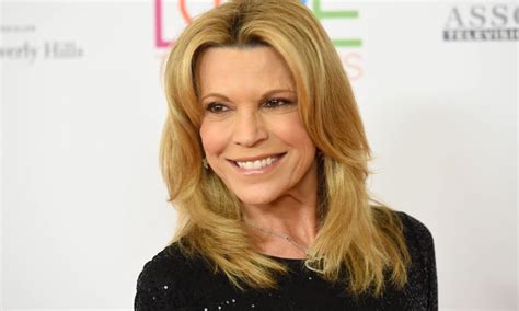 Vanna White Net Worth, Sources Of Income, Age! - Chamberlainsun Local News