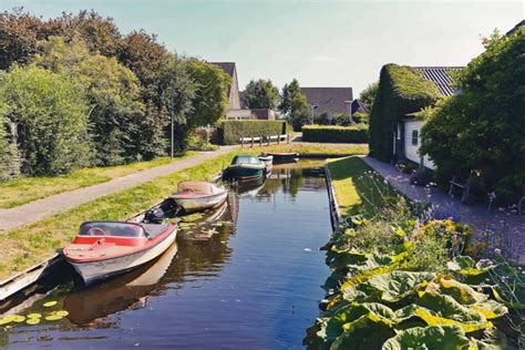 Giethoorn Boat Rental