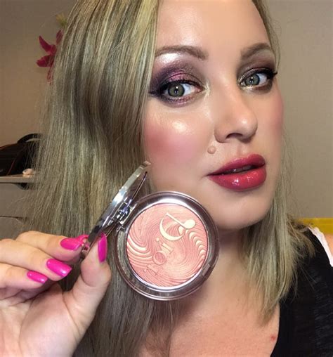 Dior Coral Vibes Diorskin Nude Luminizer Review Swatches Makeup Look Dior Coral Vibes