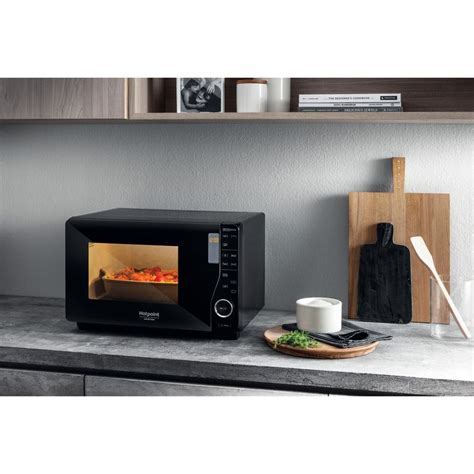 Freestanding Microwave oven Hotpoint MWH 2622 MB
