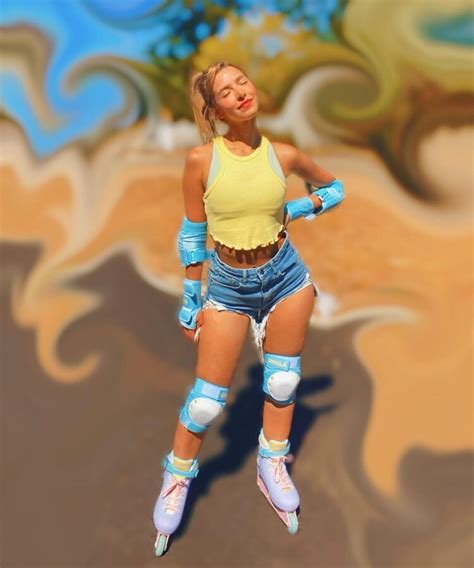 Hot Sexy Miniyu ASMR Bikini Pics